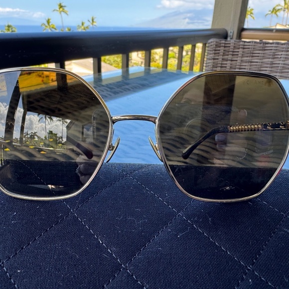 Chanel Gold Brown Square Sunglasses CH4281QH - Picture 4 of 7